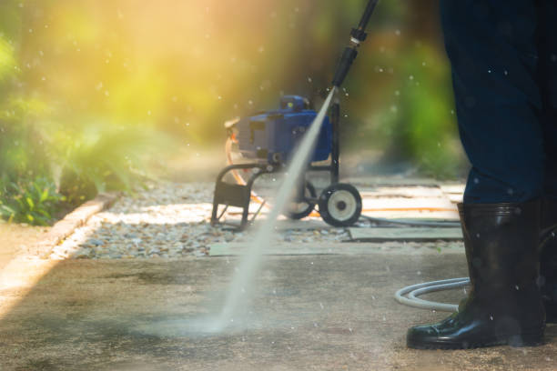Best Gutter Cleaning  in Baxley, GA